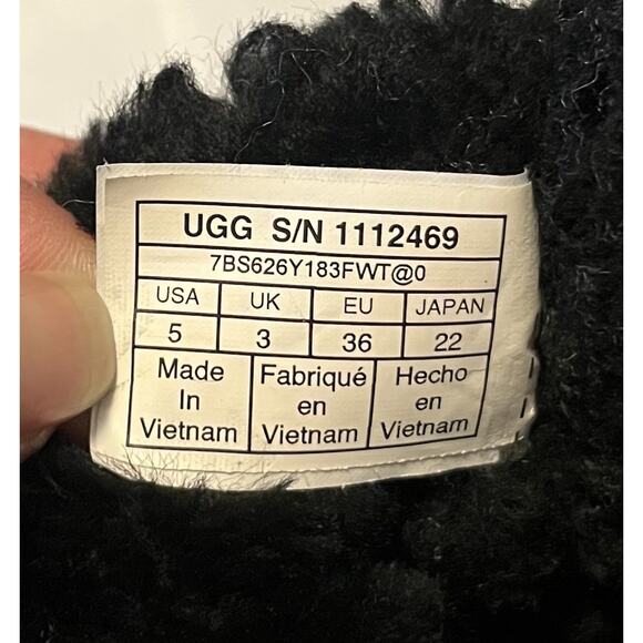 UGG Lined Boots Black Aveline Harness Strap Suede Womens Size US 5/EU 36 1112469 - Picture 5 of 13